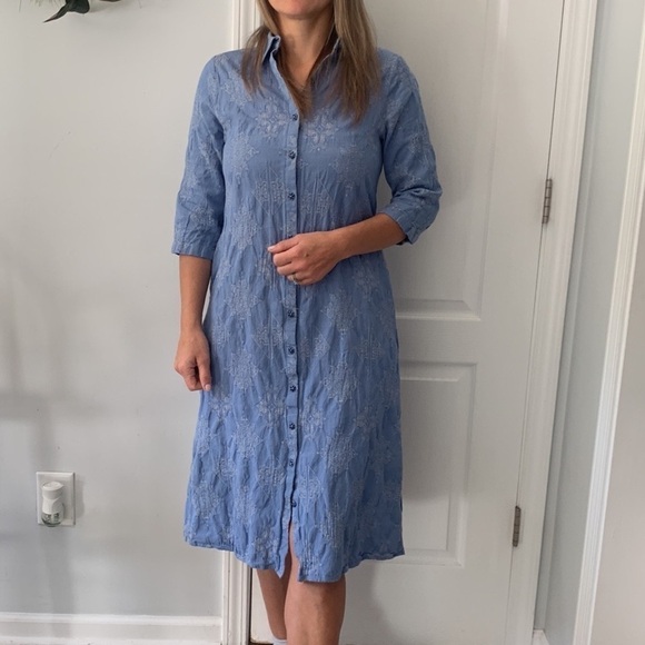 Renata‎ Gasparian blue button up dress shirt side S embroidered chambray - Picture 1 of 7